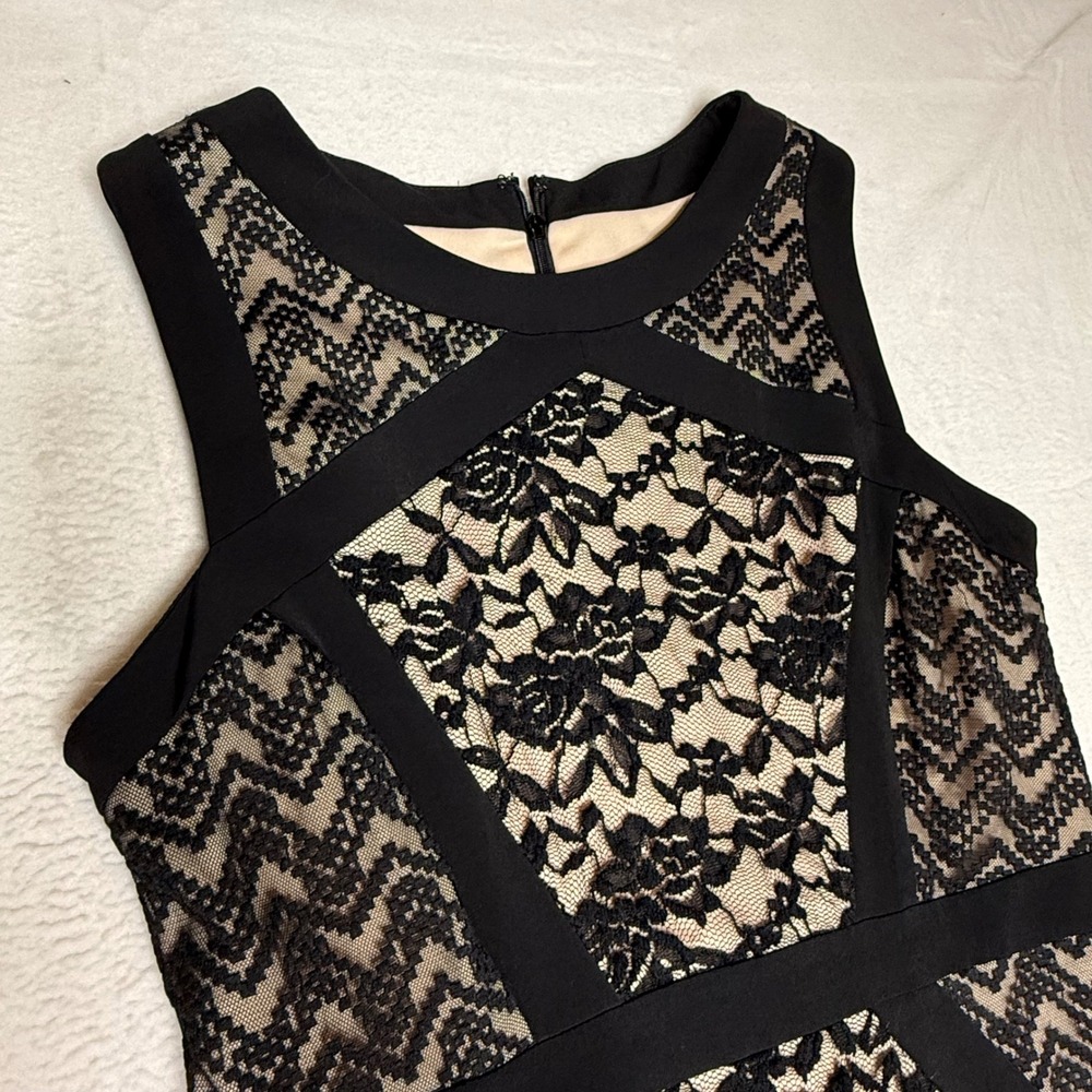 JAX Black Lace Sheath Dress Nude Underlay Sleeveless Sheath Size 10